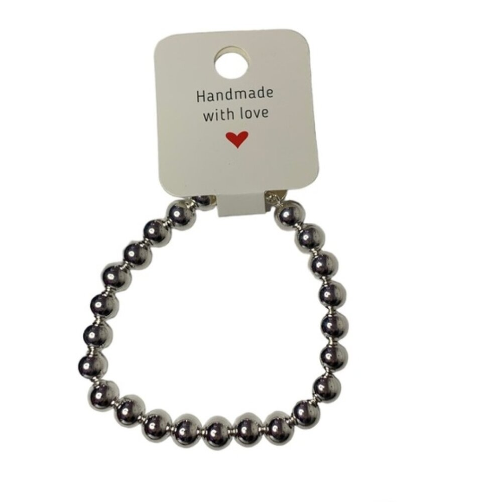 Silver pearl bracelet